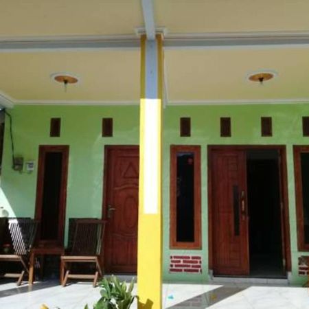 Ijen Mansjestic B&B Tamansuruh Bagian luar foto