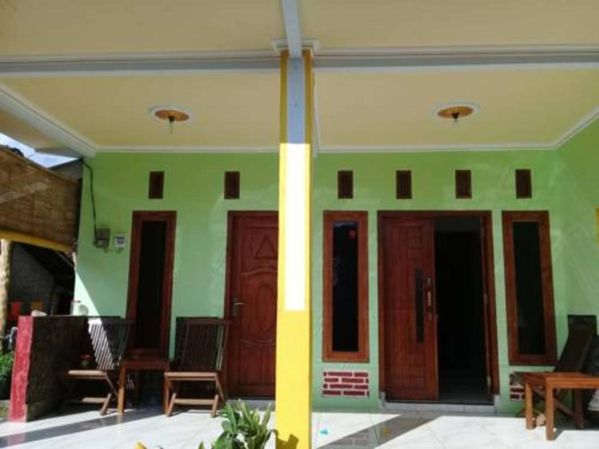 Ijen Mansjestic B&B Tamansuruh Bagian luar foto
